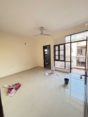 Room in 3 BHK Builder Floor at Omaxe New Chandigarh, North Mullanpur – for Rent
