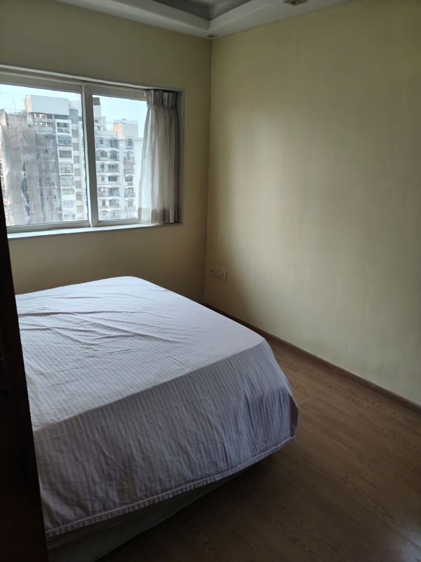 2 BHK + Pooja Room,Study Room 1046 Sq.Ft. Apartment in Mehrdad CHS