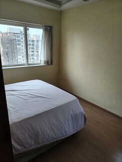 2 BHK + Pooja Room,Study Room Apartment For Sale in Mehrdad CHS
