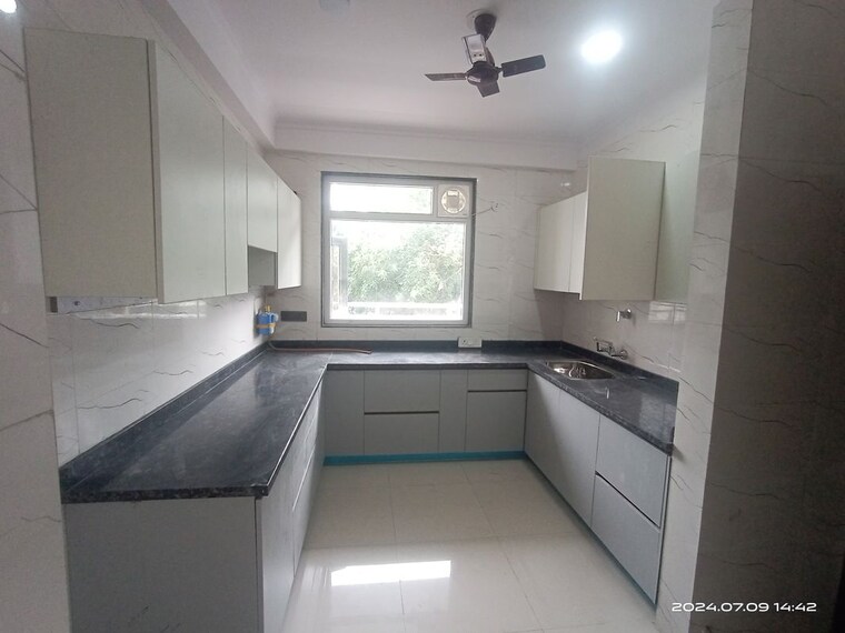 Kitchen, vasant kunj 3 Bedroom 13000 Sq.Ft. Builder Floor In Vasant Kunj Delhi 10232658