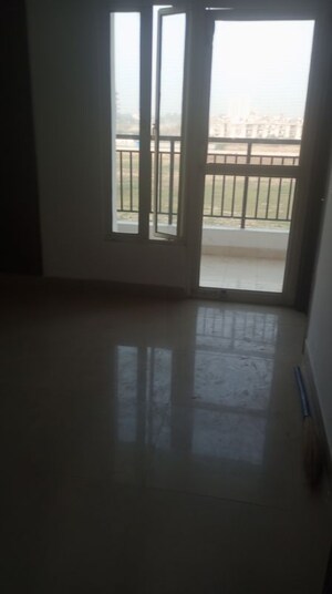 Room in 2 BHK Apartment at SCC Sapphire, Raj Nagar Extension – for Sale