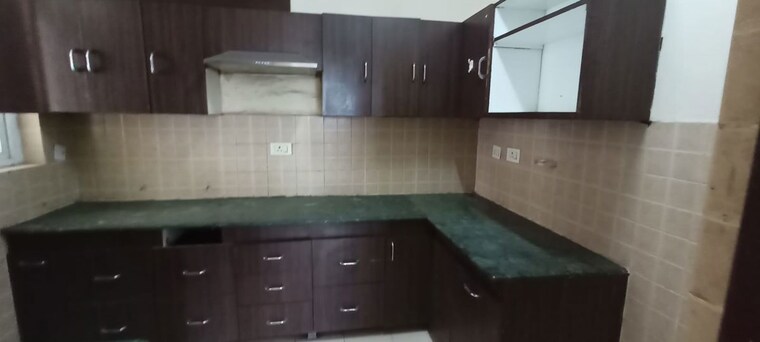 Kitchen, bptp-princess-park 2 Bedroom 1250 Sq.Ft. Apartment In Sector 86 Faridabad 10333458
