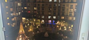 2 BHK Apartment For Rent in Kanakia Paris, Bandra East