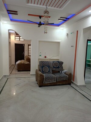 Living Room in 2 BHK Independent House at Ameenpur – for Rent