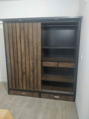 Furnished Amenities in 2 BHK Apartment at Kanakia Paris, Bandra East – for Rent