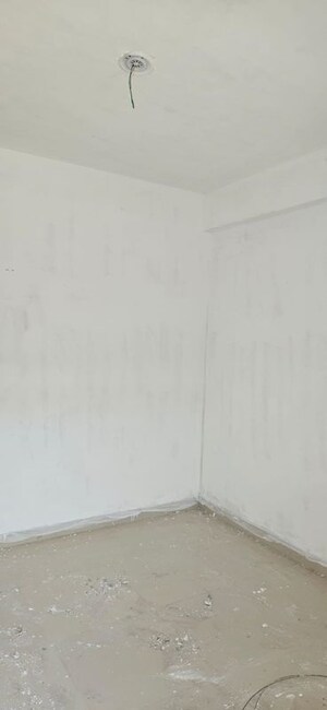 Room in 3 BHK Apartment at Amolik Sankalp, Sector 85 – for Rent