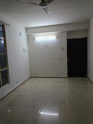 Room in 2 BHK Apartment at Signature Global Solera 2, Sector 107 – for Rent