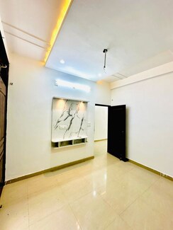 2 BHK + Extra Room Builder Floor For Sale in Pir Machalla