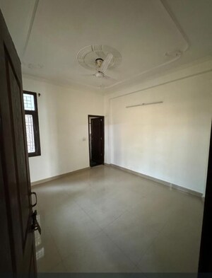 Room in 2 BHK Builder Floor at Dev Apartments Sector 49, Sector 49 – for Sale