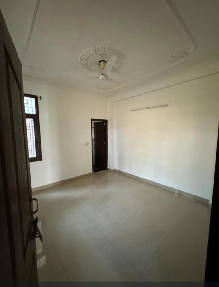 Room, dev-apartments-sector-49 2 Bedroom 1050 Sq.Ft. Builder Floor In Sector 49 Noida 10333532