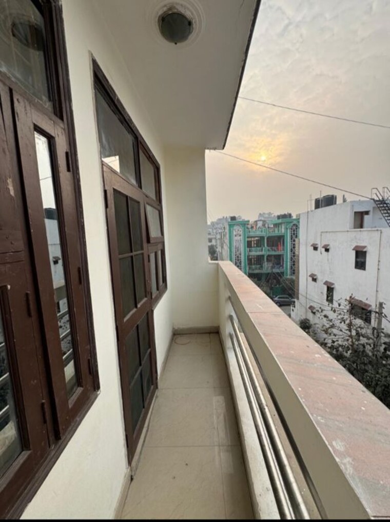 Balcony, dev-apartments-sector-49 2 Bedroom 1050 Sq.Ft. Builder Floor In Sector 49 Noida 10333532