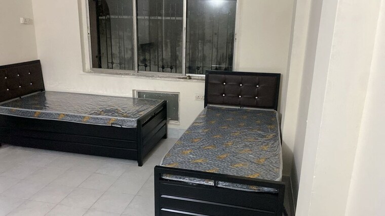 Bedroom, mhada colony Pg For Boys & Girls In Mhada Colony 10333593