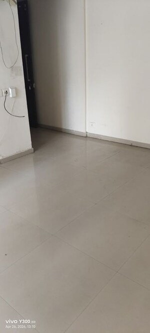 Room in 2 BHK Apartment at Sam Palm Olympia, Sector 16c Greater Noida – for Rent