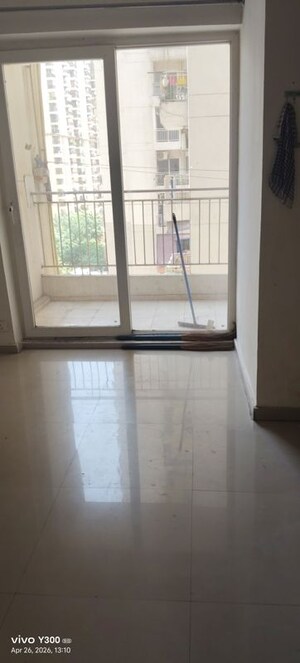 2 BHK Apartment For Rent in Sam Palm Olympia, Sector 16c Greater Noida