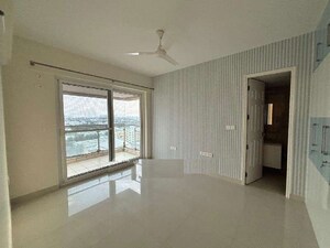 Room in 4 BHK Apartment at August Grand, Sarjapur Road – for Sale