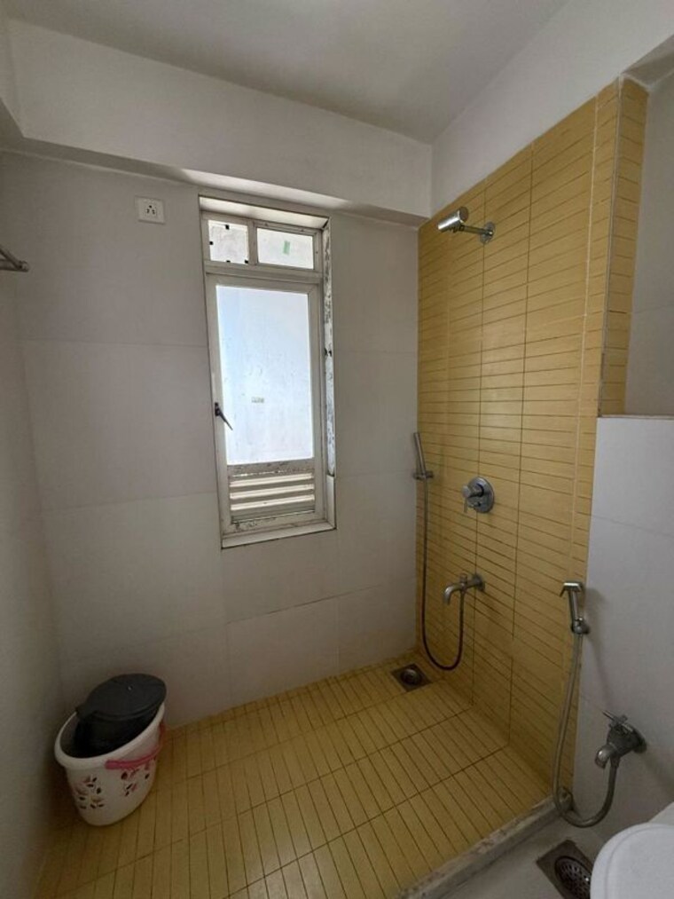 Bathroom, group-seven-rushi-heights 2 Bedroom 1000 Sq.Ft. Apartment In Goregaon East Mumbai 10333649