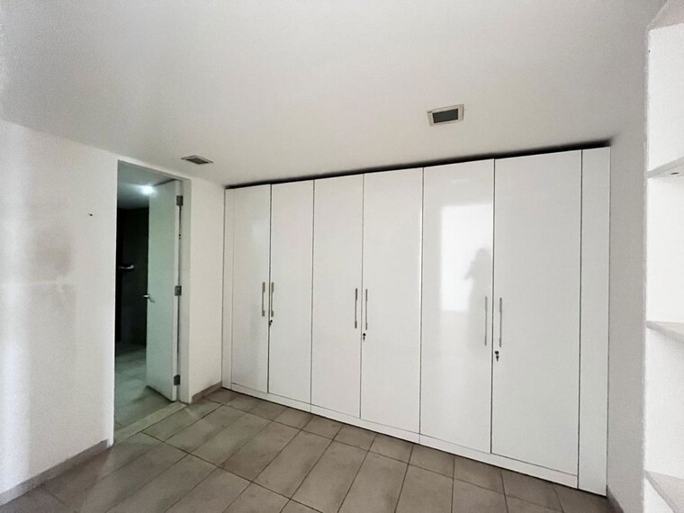 Cupboard, panchshil-one-north 4 Bedroom 3000 Sq.Ft. Apartment In Magarpatta City Pune 10333643