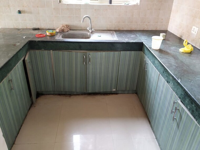 Kitchen, puri-pratham 2.5 Bedroom 1300 Sq.Ft. Apartment In Sector 84 Faridabad 10333673
