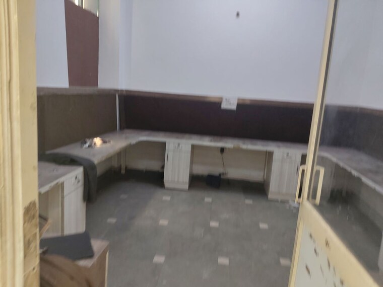 Kitchen, sector 65 Commercial Warehouse 1500 Sq.Ft. In Sector 65 Noida 10333635