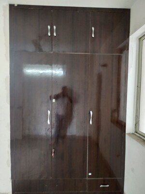 Furnished Amenities in 2.5 BHK Apartment at Puri Pratham, Sector 84 – for Sale