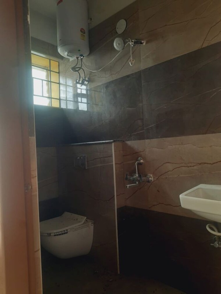 Bathroom, babusa palya 3 Bedroom 1280 Sq.Ft. Apartment In Babusa Palya Bangalore 10151281