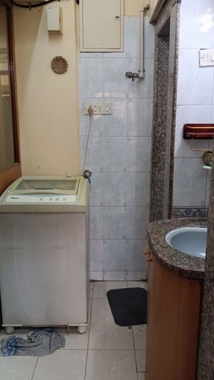 Bathroom in 2 BHK Apartment at Mahim West – for Rent