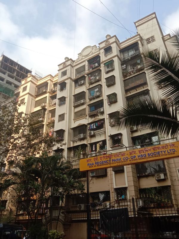 1 BHK 500 Sq.Ft. Apartment in RNA Regency Park