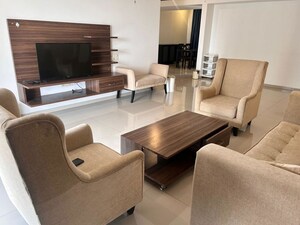 3.5 BHK Apartment For Rent in Panchshil One North, Magarpatta City