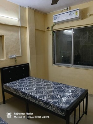  Pg For Rent in Iit Area