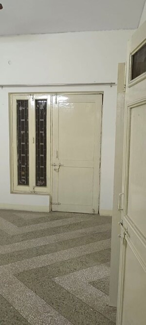 Building Lobby in 1 BHK Builder Floor at Indira Nagar – for Rent