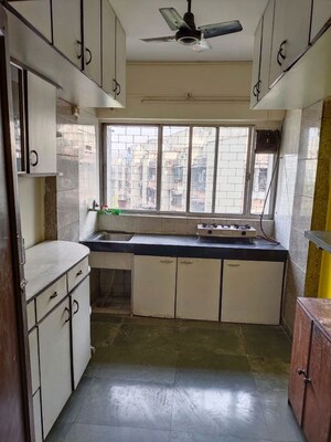Kitchen in 1 BHK Apartment at Ganapati Tower Kandivali, Kandivali East – for Rent