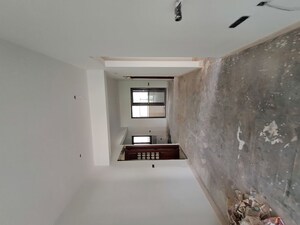 Room in 4 BHK Builder Floor at Jayanagar – for Rent