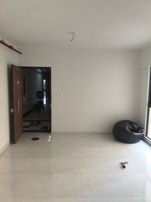 Room in 2 BHK Apartment at Runwal Gardens, Dombivli East – for Rent