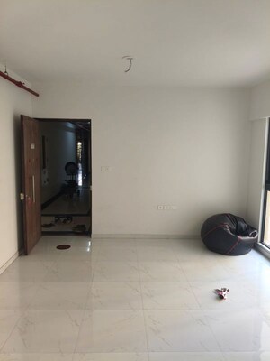 Room in 2 BHK Apartment at Runwal Gardens, Dombivli East – for Rent