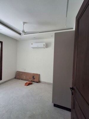 Bathroom in 4 BHK Independent House at Sector 34 – for Rent