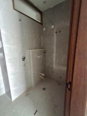 Bathroom in 4 BHK Independent House at Sector 34 – for Rent