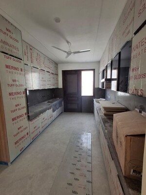 Kitchen in 4 BHK Independent House at Sector 34 – for Rent