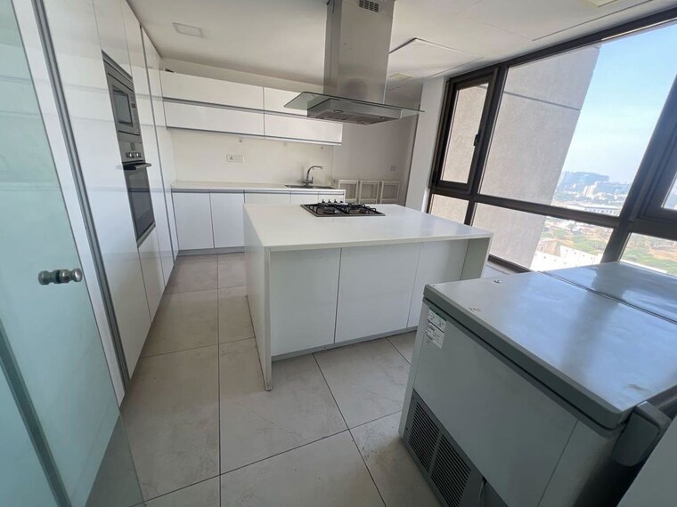 Kitchen, panchshil-one-north 3.5 Bedroom 2900 Sq.Ft. Apartment In Magarpatta City Pune 10333789