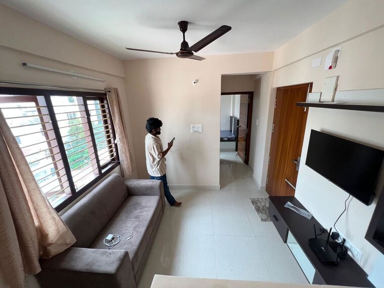 Living Room, koramangala 1 Bedroom 500 Sq.Ft. Apartment In Koramangala Bangalore 10333817