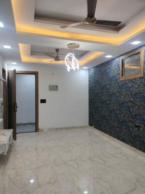 Room in 2 BHK Apartment at CRC Sublimis, Sector 1 Greater Noida – for Rent