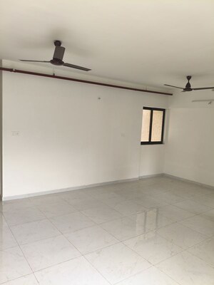 Room in 2 BHK Apartment at Runwal Gardens, Dombivli East – for Rent