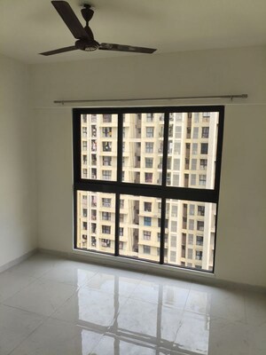 Room in 2 BHK Apartment at Runwal Gardens, Dombivli East – for Rent