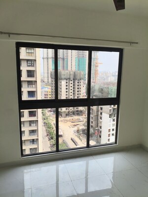 Room in 2 BHK Apartment at Runwal Gardens, Dombivli East – for Rent