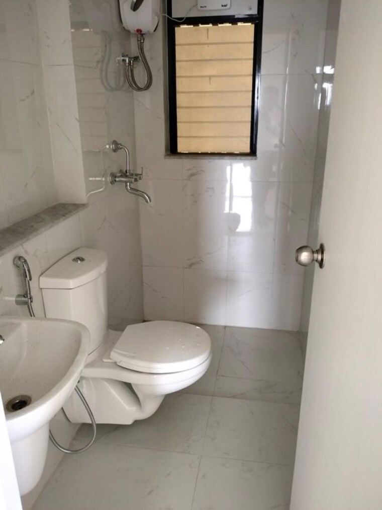 Bathroom, runwal-gardens 1 Bedroom 353 Sq.Ft. Apartment In Dombivli East Thane 10333812