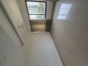 Room in 2.5 BHK Apartment at Dudhe Brothers Sea Regency, Ulwe – for Rent