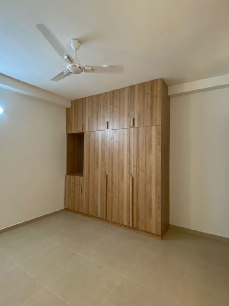 Room, bhartiya-nikoo-homes-phase-2 3 Bedroom 1637 Sq.Ft. Apartment In Thanisandra Main Road Bangalore 10317465