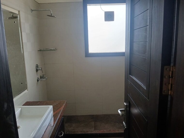 Bathroom, sector 21 3 Bedroom 3000 Sq.Ft. Independent House In Sector 21 Chandigarh 10333819