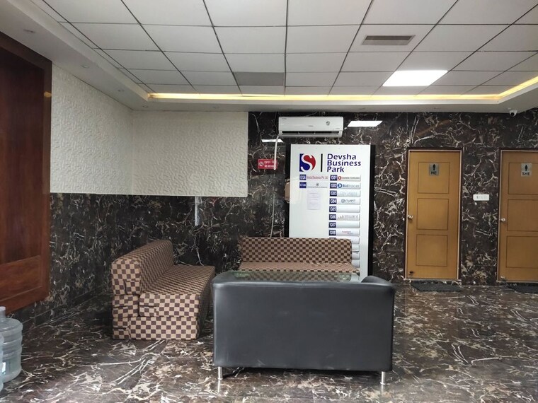 undefined, new palasia Commercial Office Space 850 Sq.Ft. In New Palasia Indore 10333826