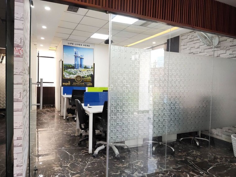 undefined, new palasia Commercial Office Space 850 Sq.Ft. In New Palasia Indore 10333826