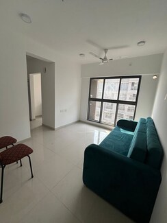 1 BHK Apartment For Rent in UK Iridium